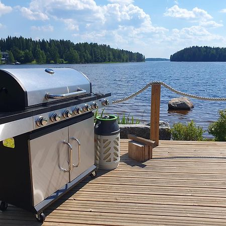 Stunning Log Cabin 45M2 On The Shore Of Kallavesi. Kuopio Bagian luar foto