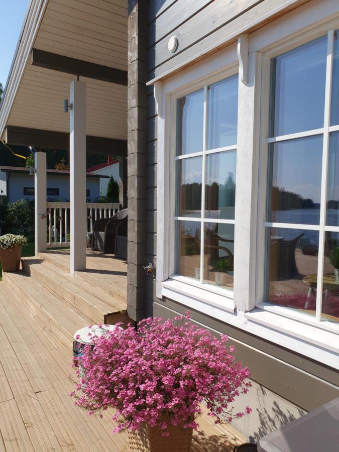 Stunning Log Cabin 45M2 On The Shore Of Kallavesi. Kuopio Bagian luar foto