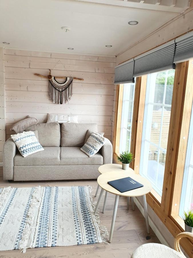 Stunning Log Cabin 45M2 On The Shore Of Kallavesi. Kuopio Bagian luar foto
