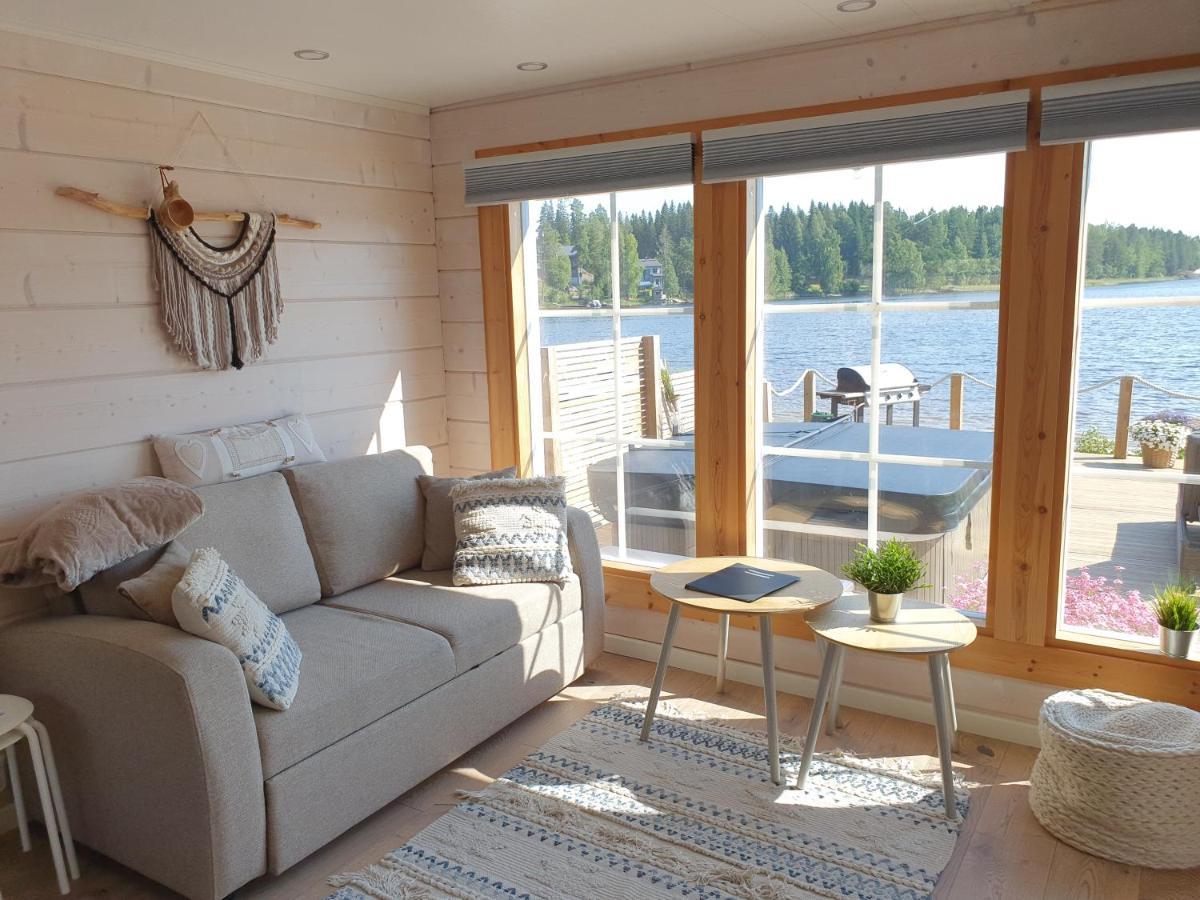 Stunning Log Cabin 45M2 On The Shore Of Kallavesi. Kuopio Bagian luar foto